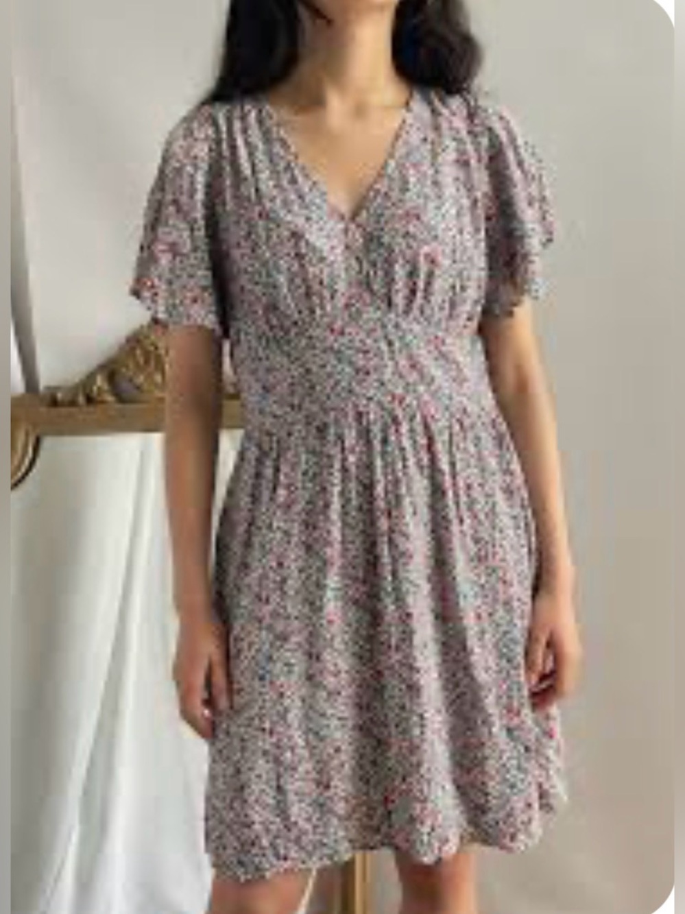 LOFT Floral V-Neck Short Sleeve Dress in Red, Blue, Green Ditsy Floral 6 Petite